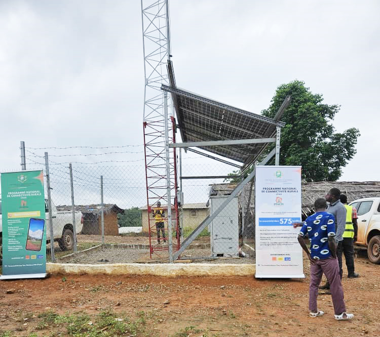 Extension du réseau mobile et internet haut débit aux zones rurales en Côte d'Ivoire  © Crédit photo DR