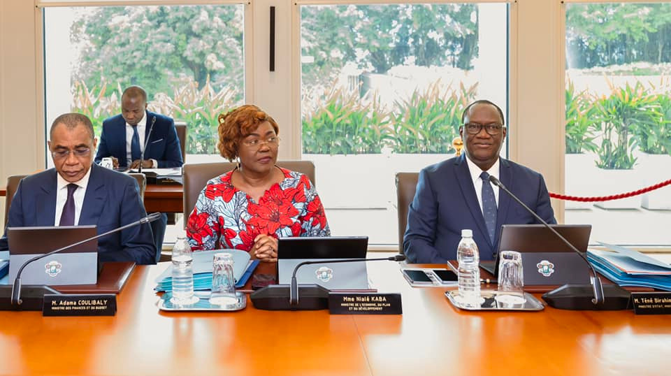 Compte-rendu du Conseil des Ministres du 1er octobre 2025 en Côte d'Ivoire : voici les grandes décisions 