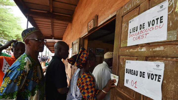 La CEI annonce une participation de 50% à l'élection présidentielle du 25 octobre 2025 en Côte d'Ivoire © Crédit photo DR La CEI annonce une participation de 50% à l'élection présidentielle du 25 octobre 2025 en Côte d'Ivoire © Crédit photo DR