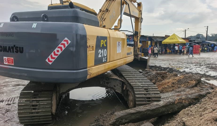 Abobo : démarrage des travaux de bitumage au 21e arrondissement © Crédit photo DR