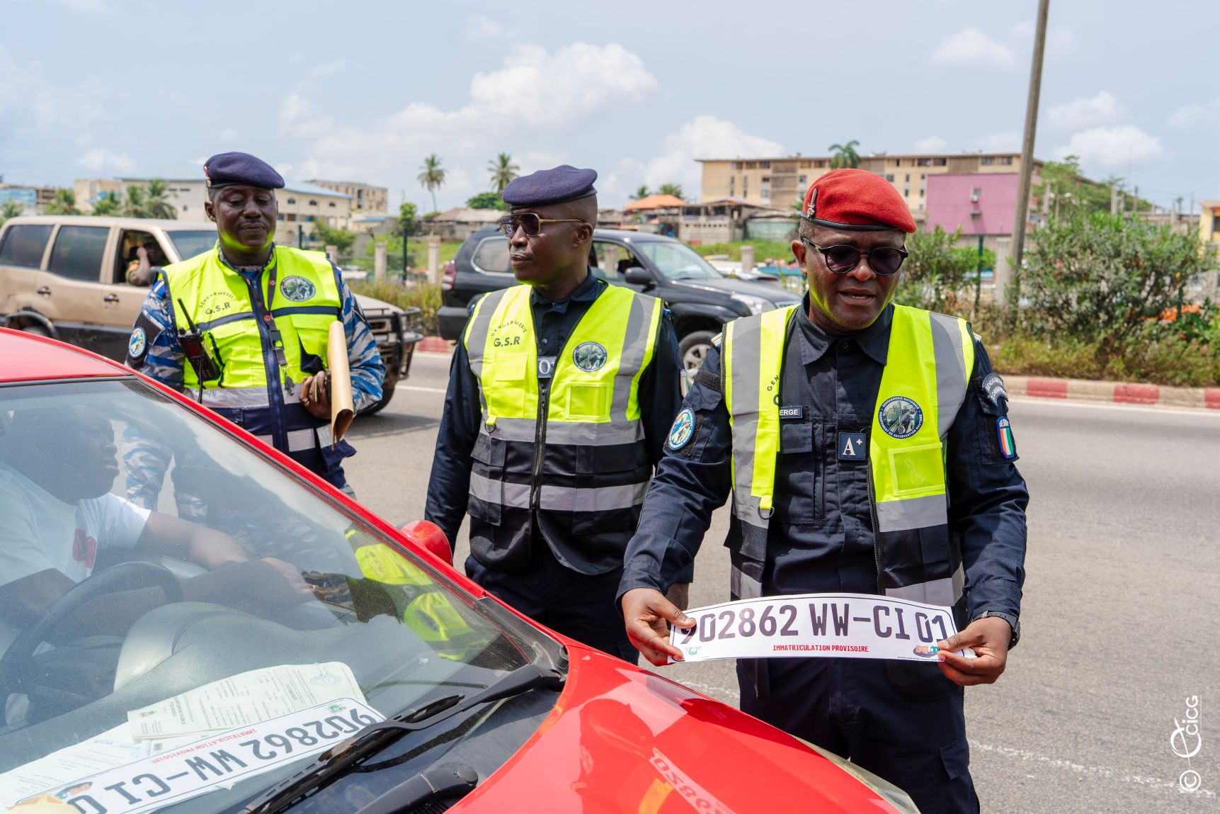 Plaques d'immatriculation illégales Côte d'Ivoire: la DGTTC lance la traque, plusieurs déjà en fourrière