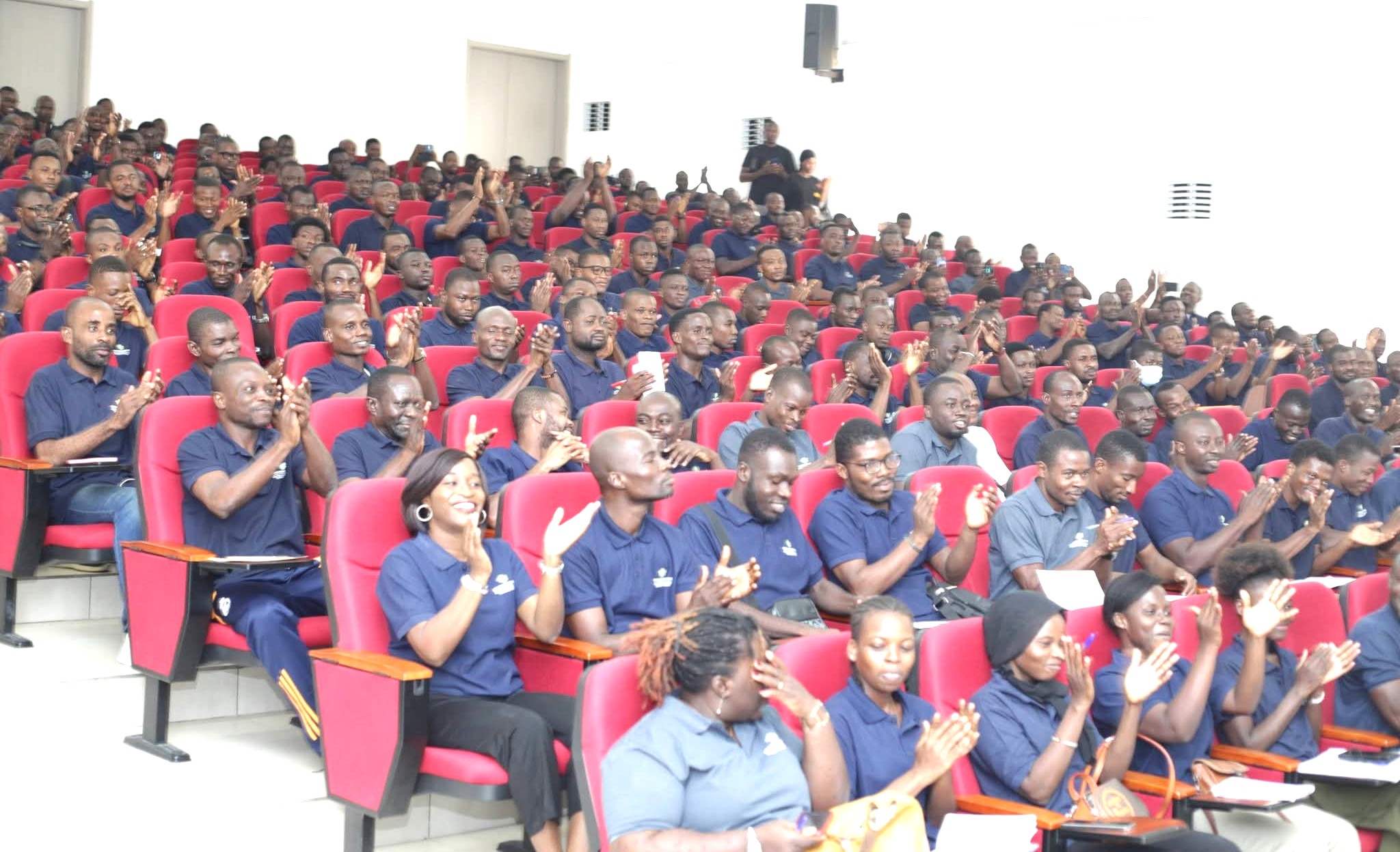 Enseignants contractuels en maths et Physique à la Fonction publique en 2028 © Crédit photo DR - Yessouan.ci