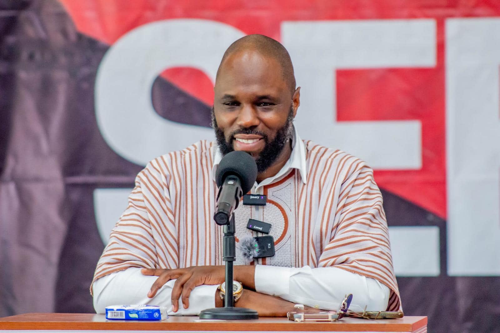 Kémi Séba, l'audience du 20 avril renvoyée au 29 en Afrique du Sud © Crédit photo DR - Yessouan.ci