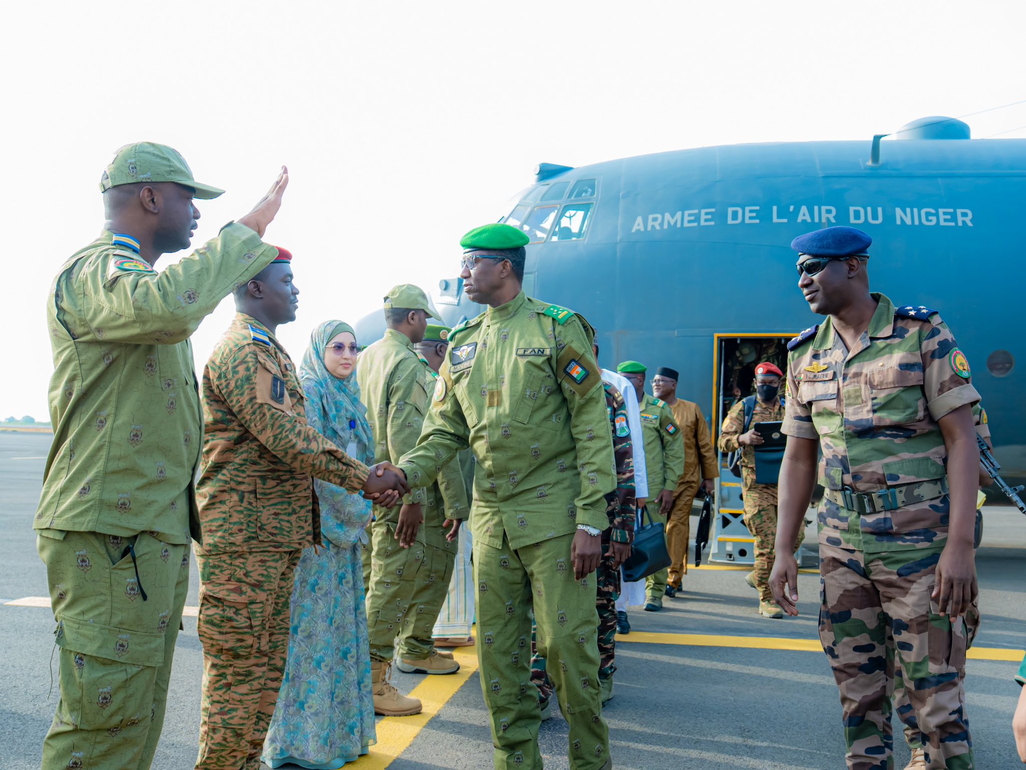 Obsèques du général Sadio Camara, Assimi Goïta préside les funérailles à Bamako © Crédit photo DR  - Yessouan.ci