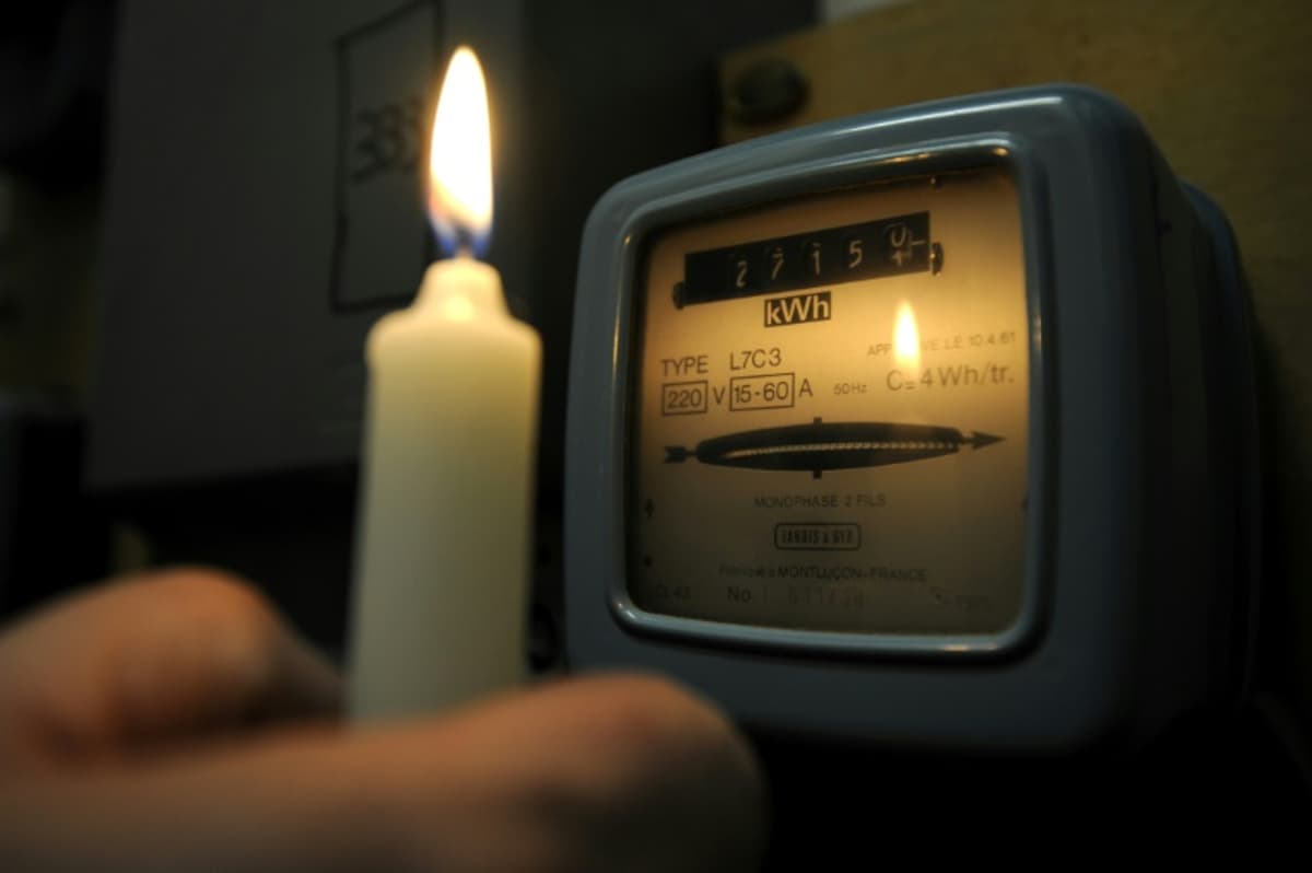 Coupure d'électricité à Angré Djorogobité après un câble sectionné  © Crédit photo DR