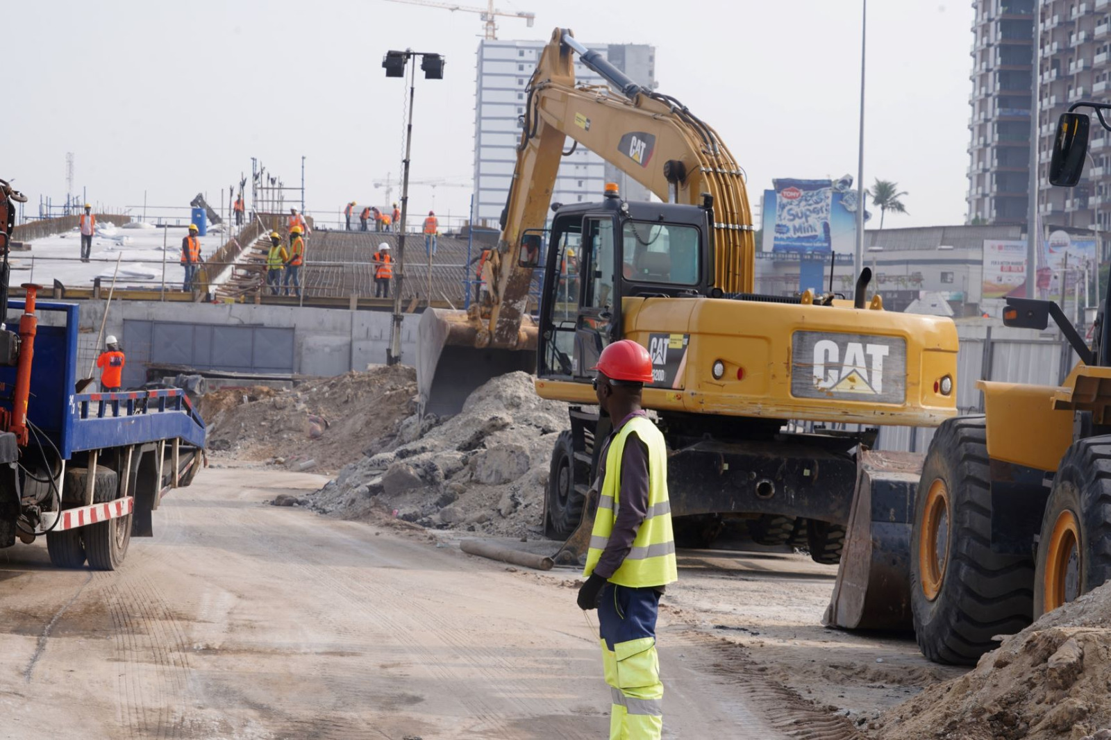 BRT Abidjan, fermeture du boulevard Coffi Gadeau © Crédit photo DR