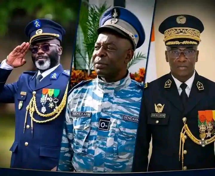 Le colonel-major FOFIÉ KOUAKOU MARTIN, le colonel KARIM TRAORÉ et le général de Division DEM ALY JUSTIN.