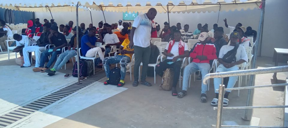 Quelques migrants ivoiriens arrivés mardi 11 août 2026 du Niger