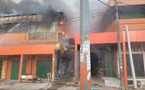 Incendie de magasin à Adjamé Nangui Abrogoua près de la Grande Mosquée ce 15 mai Incendie de magasin à Adjamé Nangui Abrogoua près de la Grande Mosquée ce 15 mai