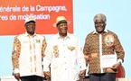 Présidentielle 2025 en Côte d'Ivoire : Alassane Ouattara investit son équipe de campagne, "Nous ne rentrerons pas dans les injures"
