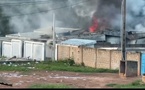 Présidentielle 2025 : le siège de la CEI de Yamoussoukro incendié par des manifestants