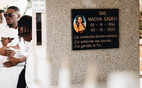 Nadiya Sabeh enterrée à Williamsville sous les larmes d'Ariel Sheney : des images 