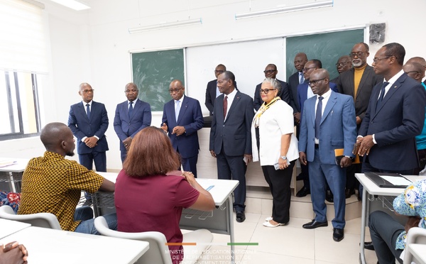 Côte d'Ivoire : début de formation des 2 000 enseignants contractuels en maths et sciences