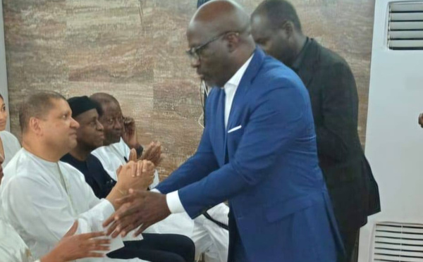 Charles Blé Goudé présente ses condoléances à Jean-Louis Billon