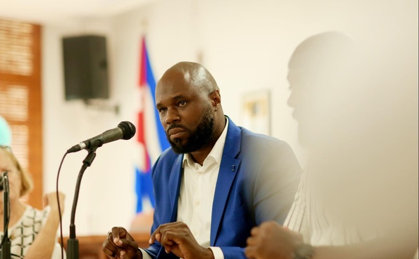 Kemi Seba arrêté en Afrique du Sud, son ONG dénonce une manœuvre politique