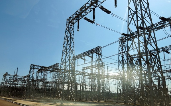 Coupure d'électricité après une inondation à Riviera Bonoumin