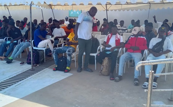135 Ivoiriens rapatriés du Niger : le douloureux retour après l’épreuve de la migration clandestine