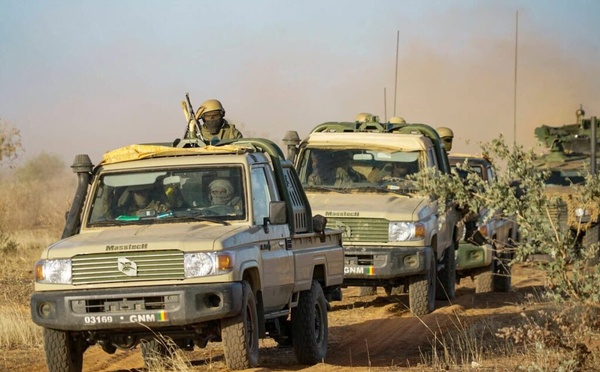Mali : 82 militaires libérés après leur capture lors des combats du 25 avril