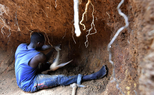 Orpaillage illégal en Côte d’Ivoire : plus de 1 100 sites démantelés en sept mois