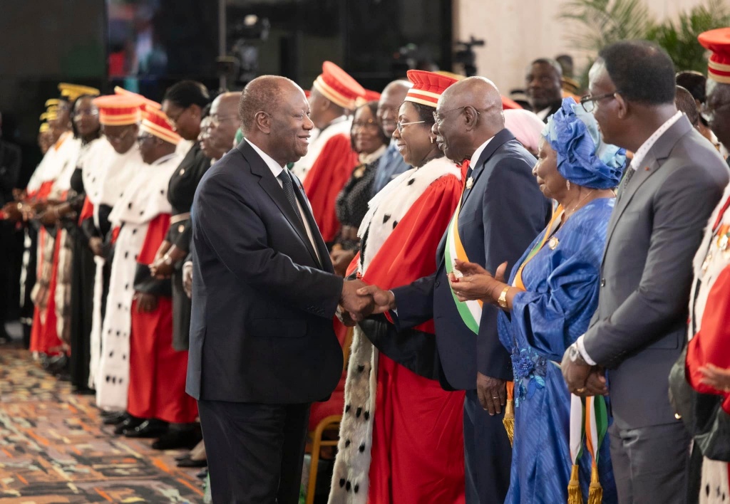 Vœux Nouvel An 2025 : Ouattara reçoit les Institutions de la République à la Présidence Vœux Nouvel An 2025 : Ouattara reçoit les Institutions de la République à la Présidence
