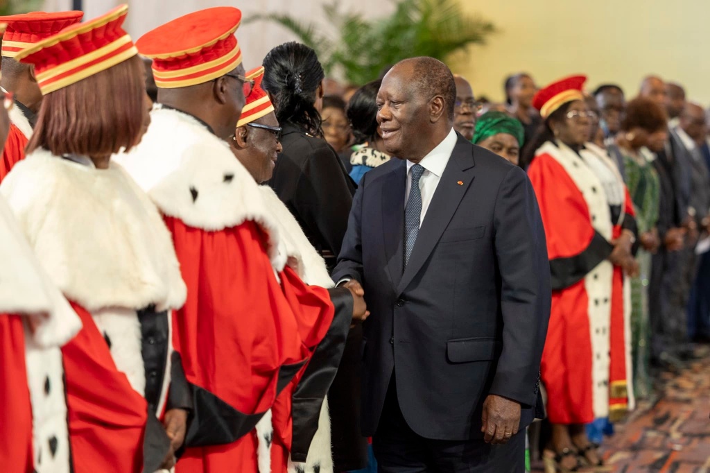 Les institutions de l'État présentent leurs vœux au Président Ouattara  Les institutions de l'État présentent leurs vœux au Président Ouattara