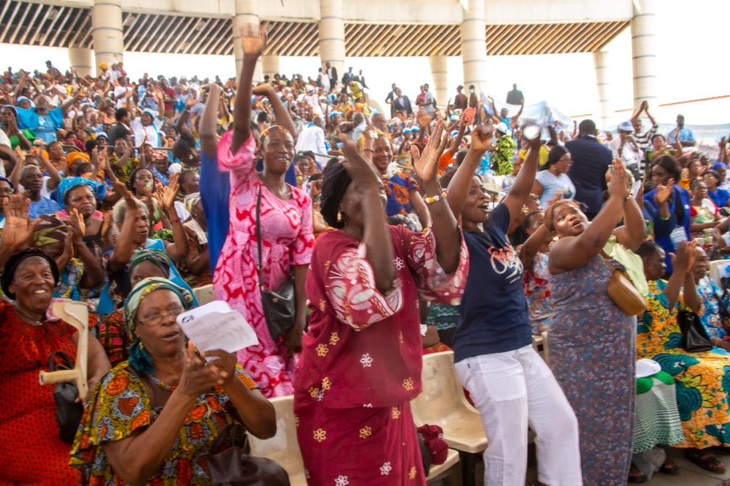 Assises des femmes du PPA-CI : Laurent Gbagbo donne le cap Assises des femmes du PPA-CI : Laurent Gbagbo donne le cap