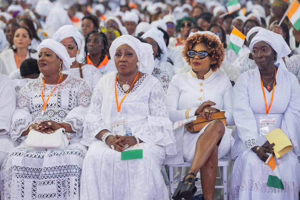 Élections 2025 Côte d'Ivoire  : La paix en caravane Élections 2025 Côte d'Ivoire  : La paix en caravane