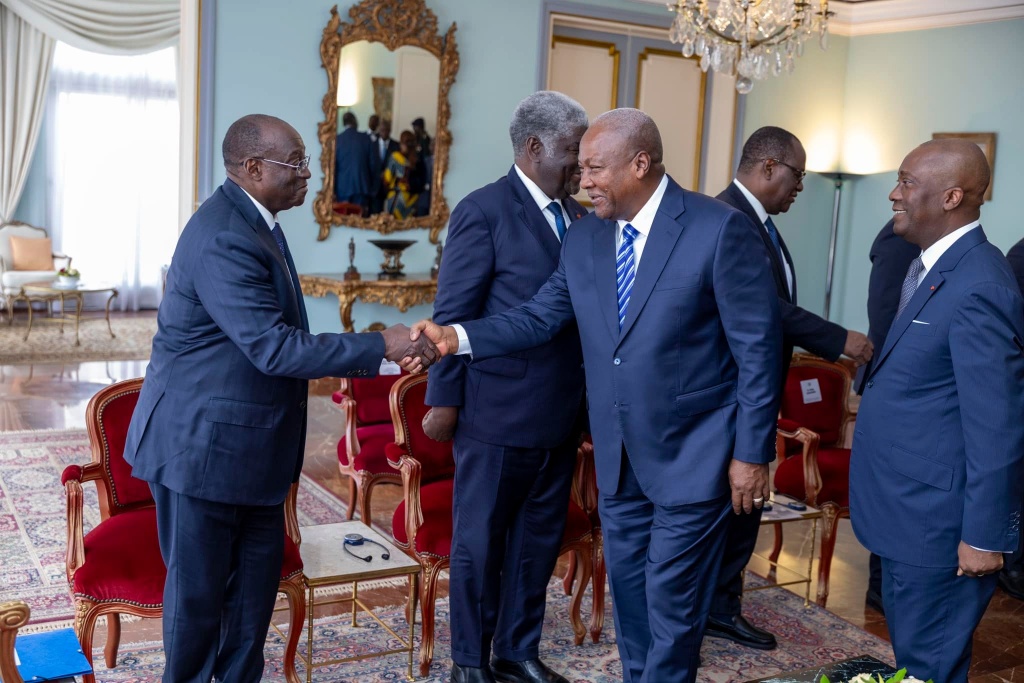 John Dramani Mahama à Abidjan  John Dramani Mahama à Abidjan