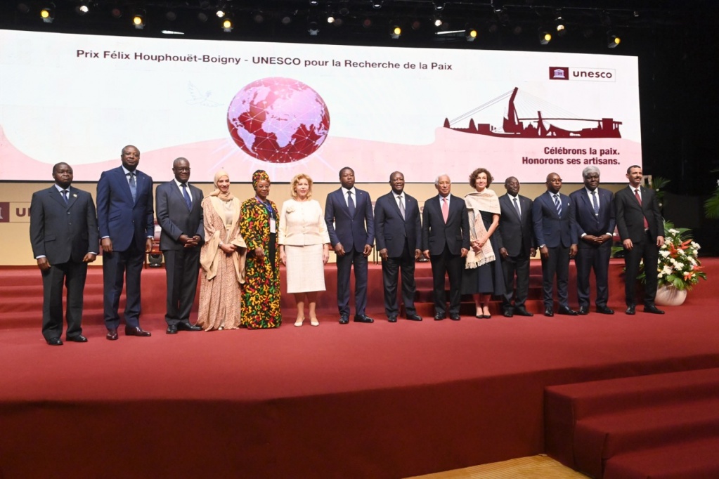 Alassane Ouattara, Dominique Ouattara, António Costa, Audrey Azoulay et les dignitaires présents