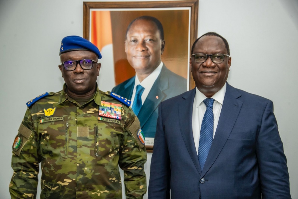 Téné Birahima Ouattara et Lassina Doumbia promu Général d'Armée en Côte d'Ivoire Téné Birahima Ouattara et Lassina Doumbia promu Général d'Armée en Côte d'Ivoire