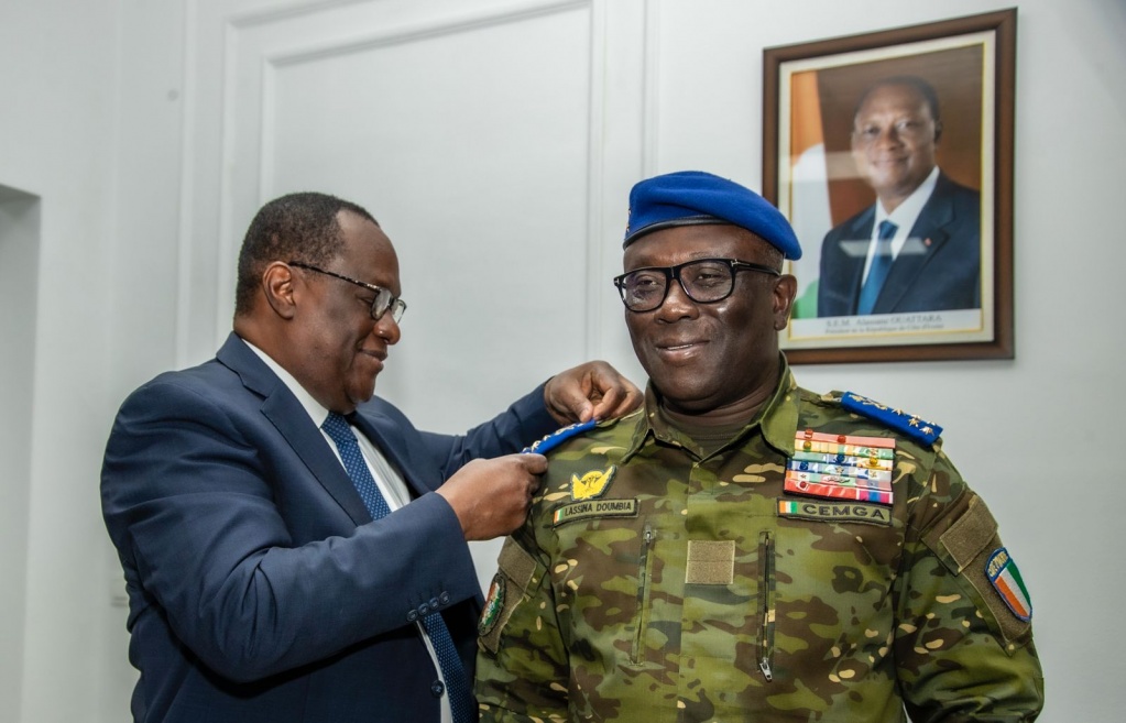 Lassina Doumbia élevé au grade de Général d'Armée de Côte d'Ivoire