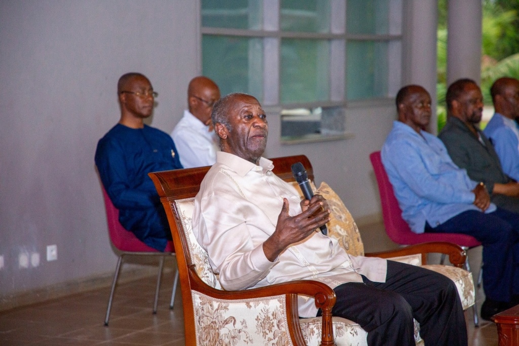 A Mama, Laurent Gbagbo dénonce de la pauvreté des paysans A Mama, Laurent Gbagbo dénonce de la pauvreté des paysans